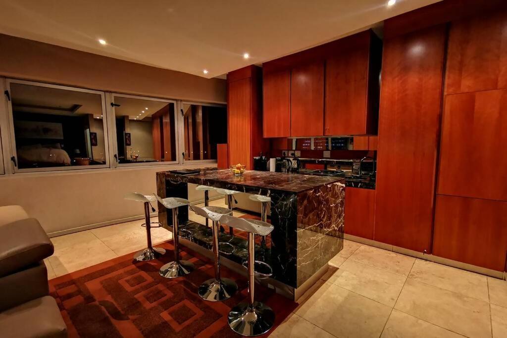 1507-Amazing Views & Unique Joburg Cbd Luxury Apartment Johannesburg Luaran gambar
