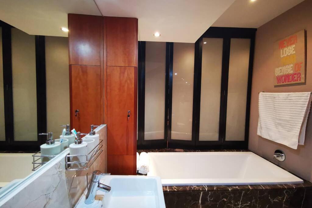 1507-Amazing Views & Unique Joburg Cbd Luxury Apartment Johannesburg Luaran gambar