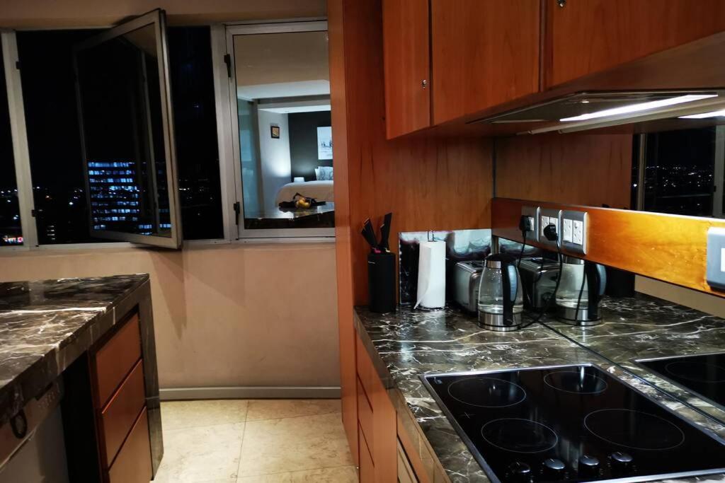 1507-Amazing Views & Unique Joburg Cbd Luxury Apartment Johannesburg Luaran gambar
